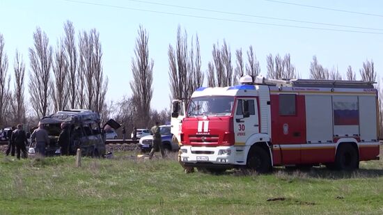 Road accident aftermath in Crimea