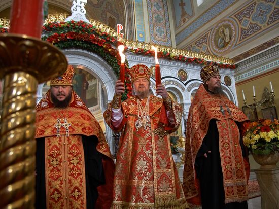 Holy Flame is welcomed in Sevastopol