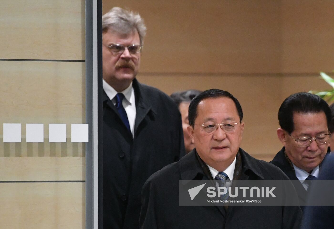 North Korean Foreign Minister Ri Yong Ho arrives in Moscow