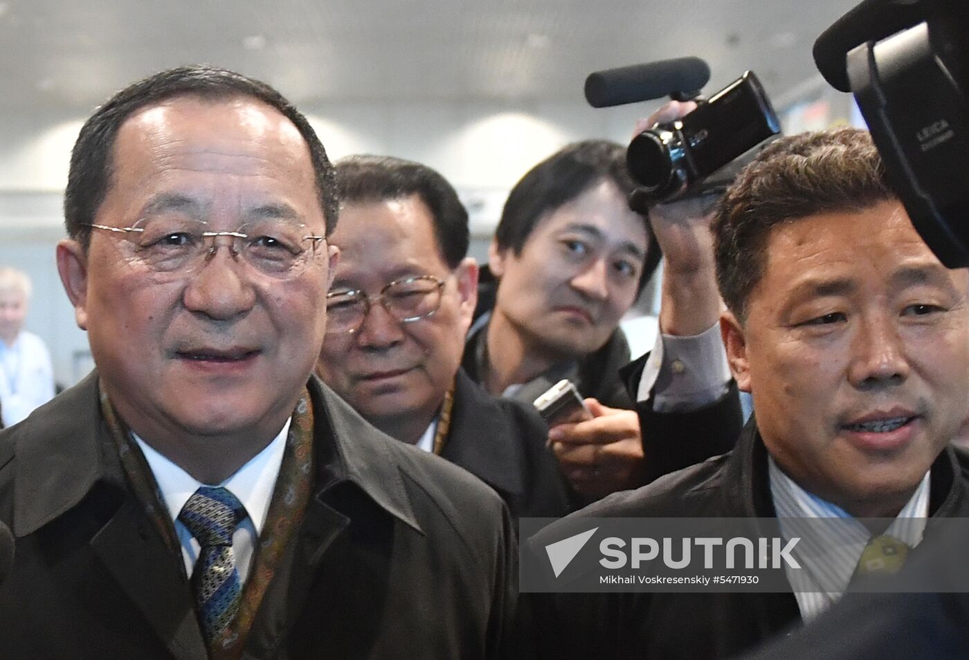 North Korean Foreign Minister Ri Yong Ho arrives in Moscow