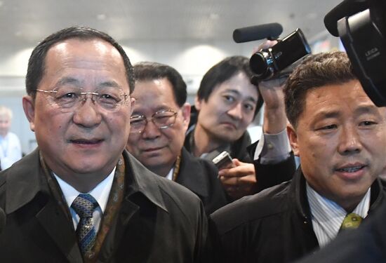 North Korean Foreign Minister Ri Yong Ho arrives in Moscow