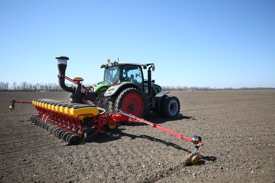 Spring sowing campaign in Krasnodar Territory