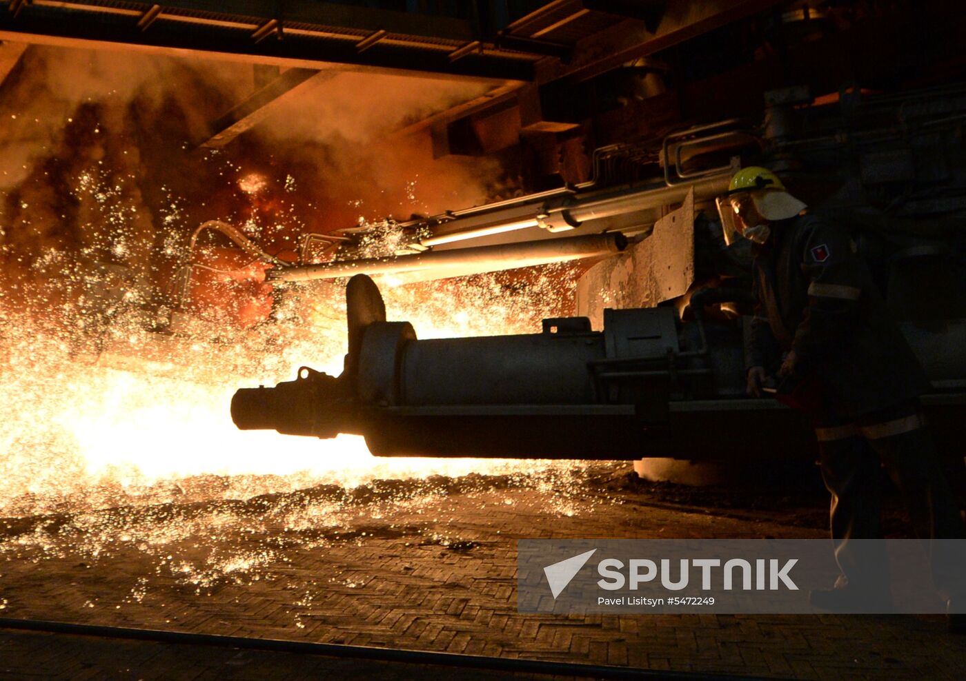 New blast-furnace put into operation at Nizhny Tagil Metallurgical Plant