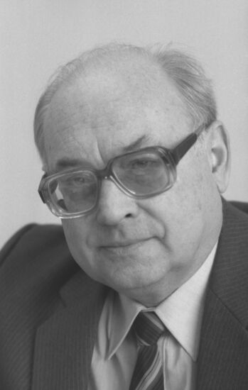 APN observer Volf Sedykh
