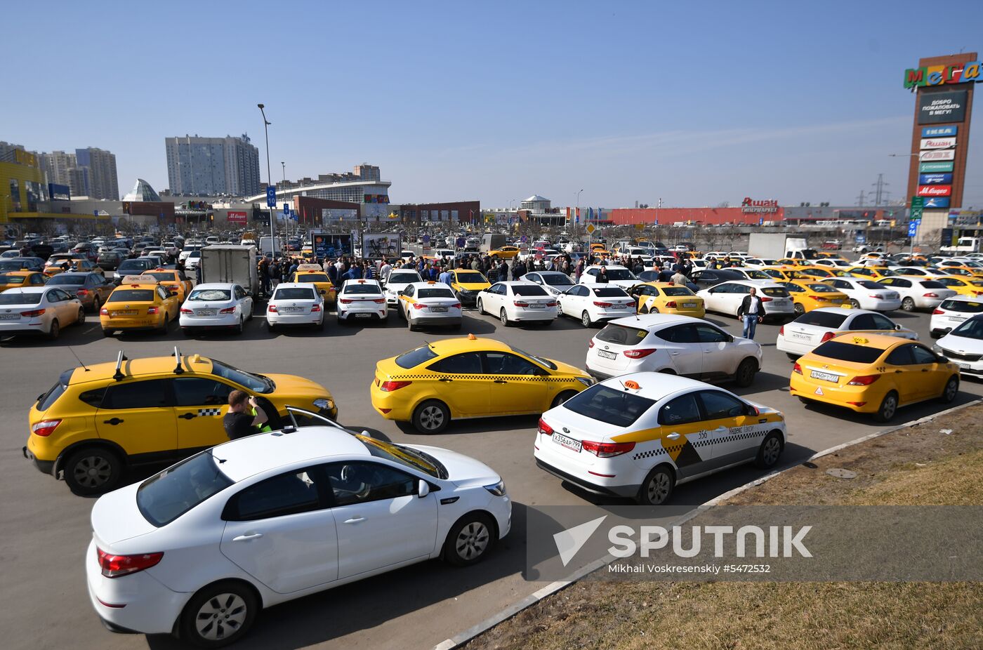 Nationwide boycott of Yandex.Taxi