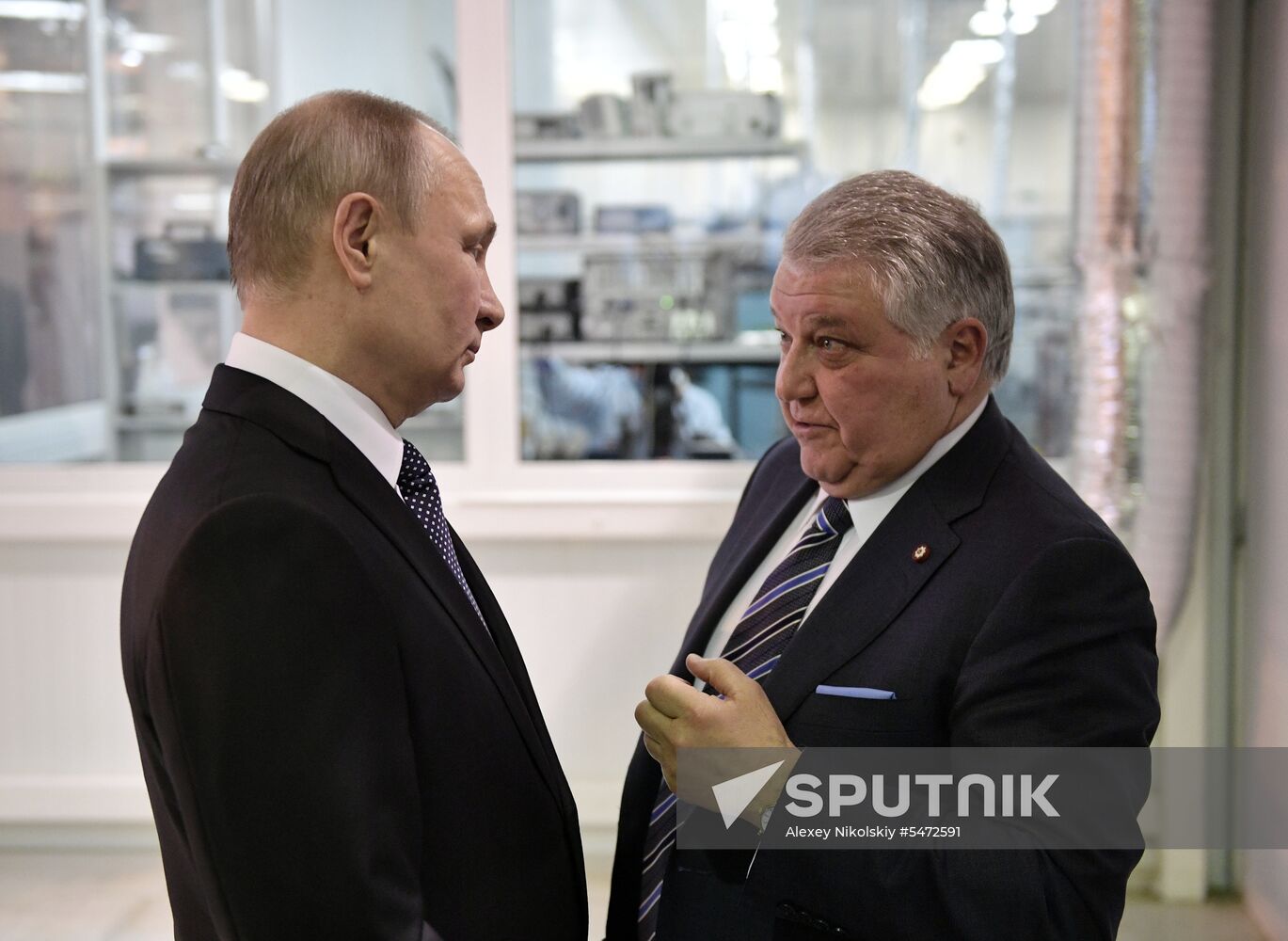 President Vladimir Putin visits Kurchatov Institute