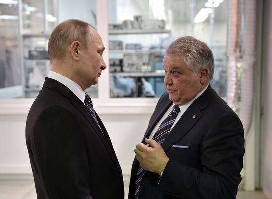 President Vladimir Putin visits Kurchatov Institute