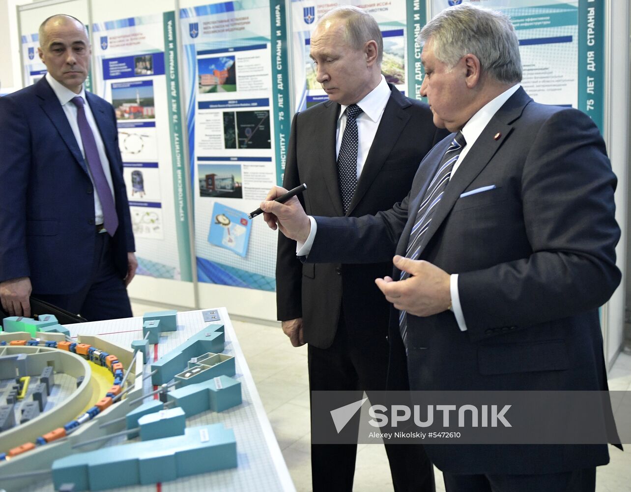 President Vladimir Putin visits Kurchatov Institute