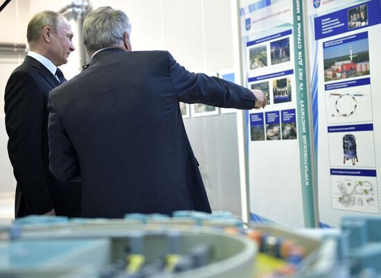 President Vladimir Putin visits Kurchatov Institute