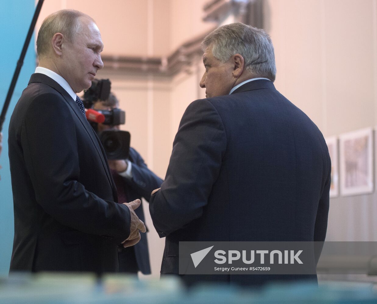 President Vladimir Putin visits Kurchatov Institute