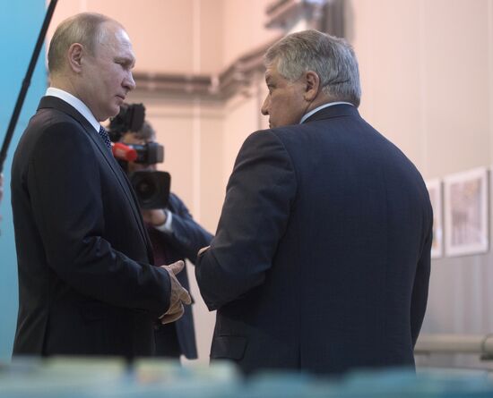 President Vladimir Putin visits Kurchatov Institute