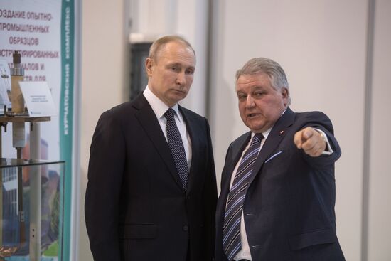 President Vladimir Putin visits Kurchatov Institute