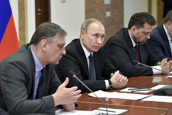 President Vladimir Putin visits Kurchatov Institute