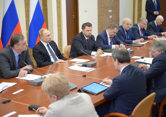 President Vladimir Putin visits Kurchatov Institute