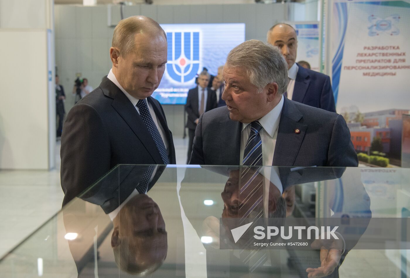 President Vladimir Putin visits Kurchatov Institute