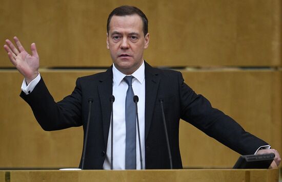 Prime Minister Dmitry Medvedev speaks at State Duma