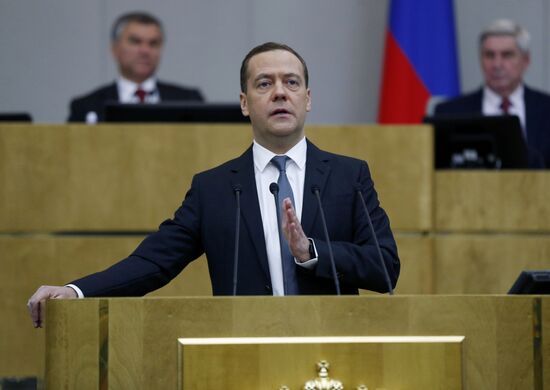 Prime Minister Dmitry Medvedev speaks at State Duma