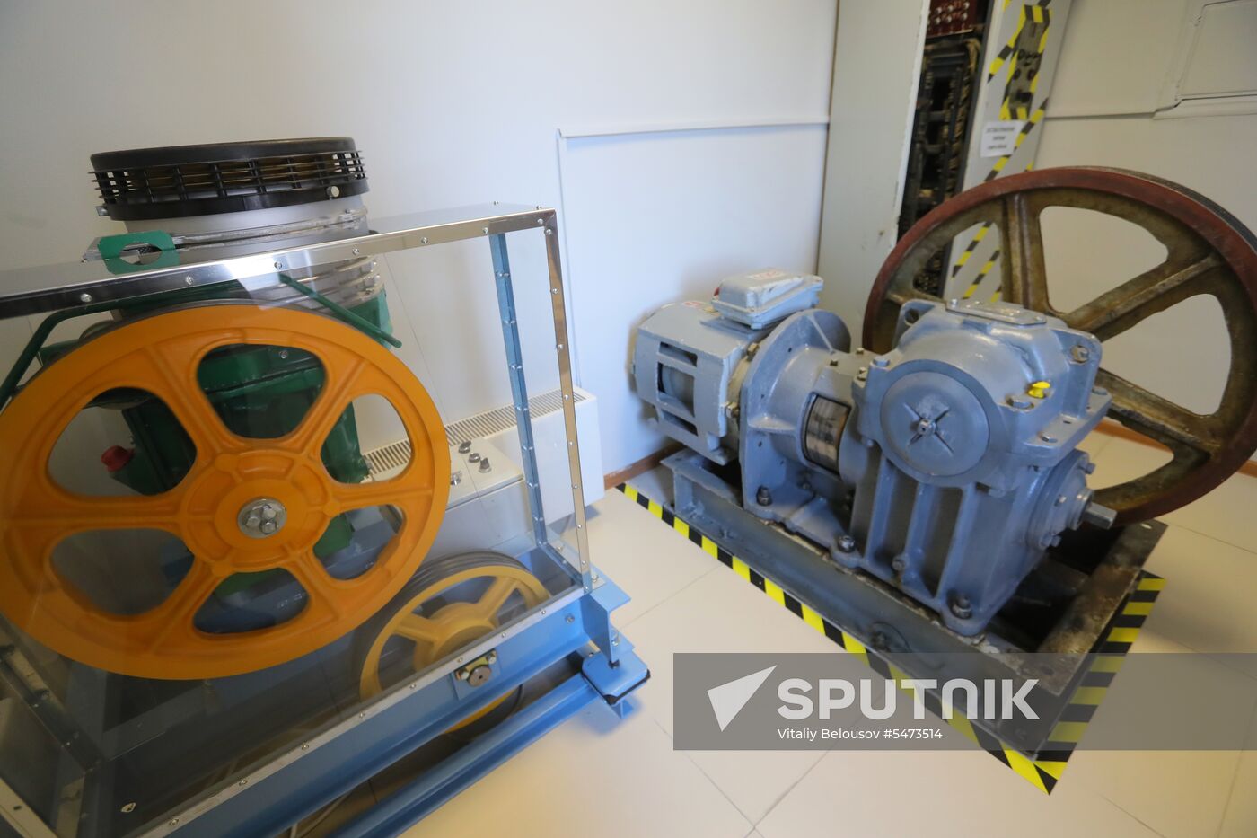 Guided tour at Major Repairs vocational training center