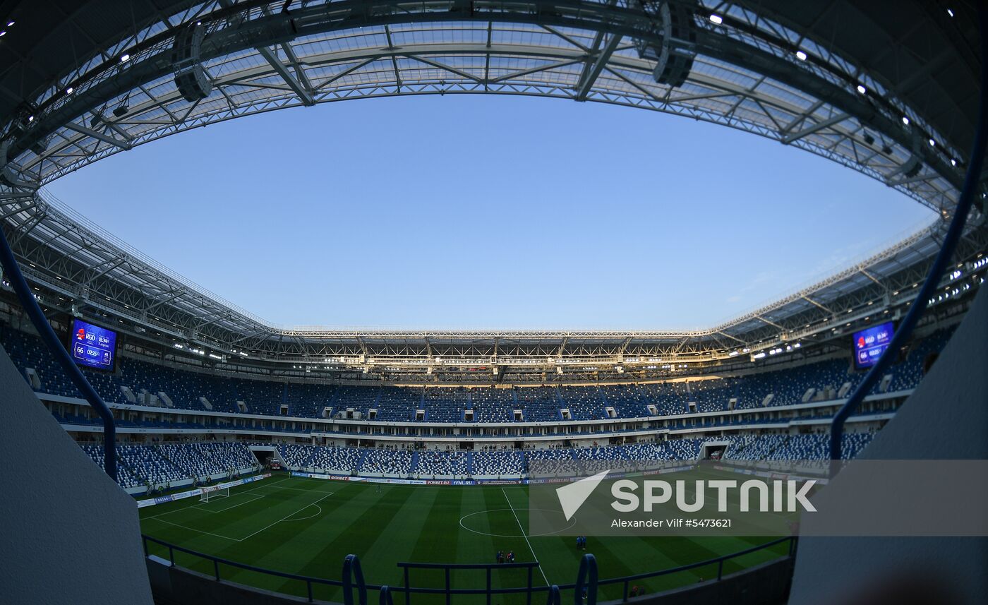Football. Kaliningrad Stadium hosts first official match