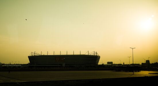 Football. Kaliningrad Stadium hosts first official match