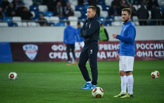 Football. Kaliningrad Stadium hosts first official match