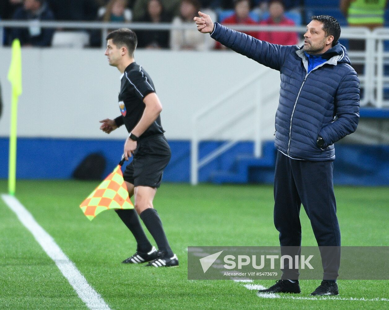 Football. Kaliningrad Stadium hosts first official match