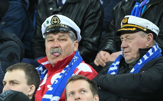 Football. Kaliningrad Stadium hosts first official match