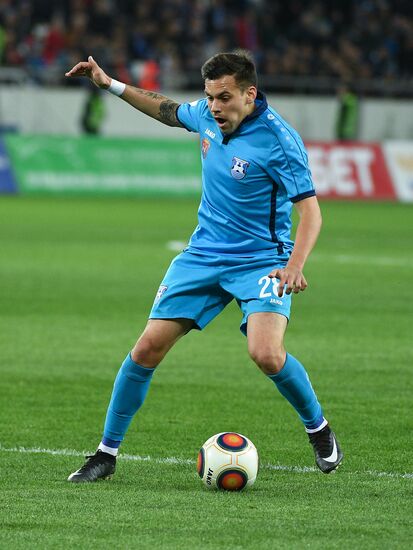 Football. Kaliningrad Stadium hosts first official match