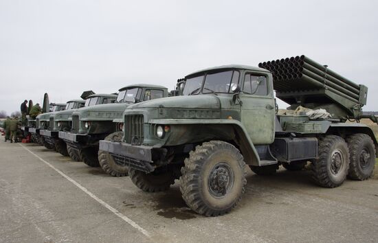 Military equipment in Luhansk region