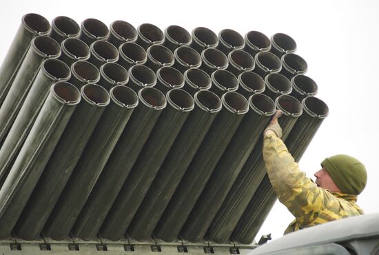 Military equipment in Luhansk region