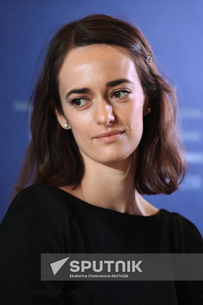 Coach movie debuts in Moscow
