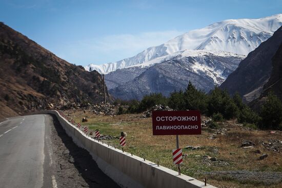 Road maintenance in North Ossetia