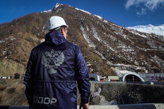 Road maintenance in North Ossetia