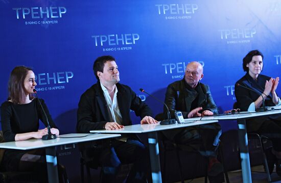 Coach movie debuts in Moscow