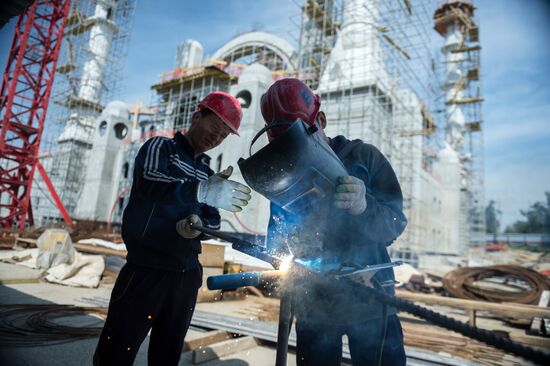 Construction of Cathedral Mosque in Simferopol