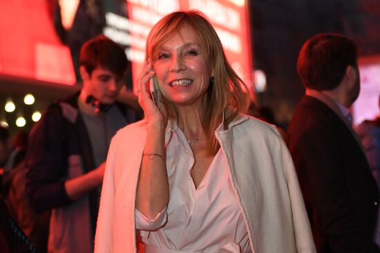 Coach movie debuts in Moscow