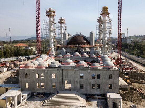 Construction of Cathedral Mosque in Simferopol