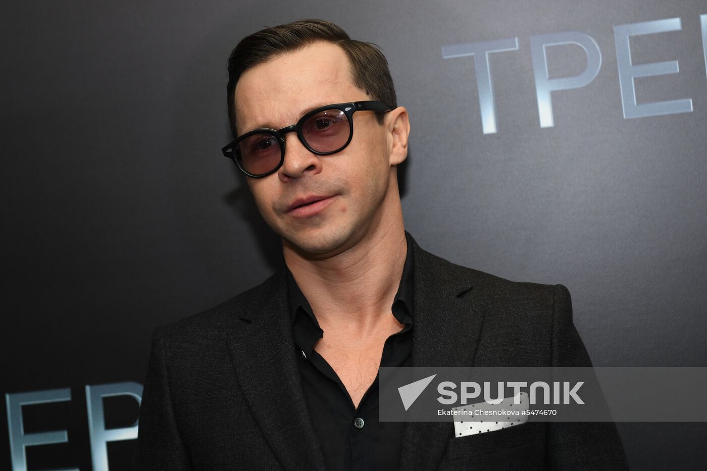 Coach movie debuts in Moscow