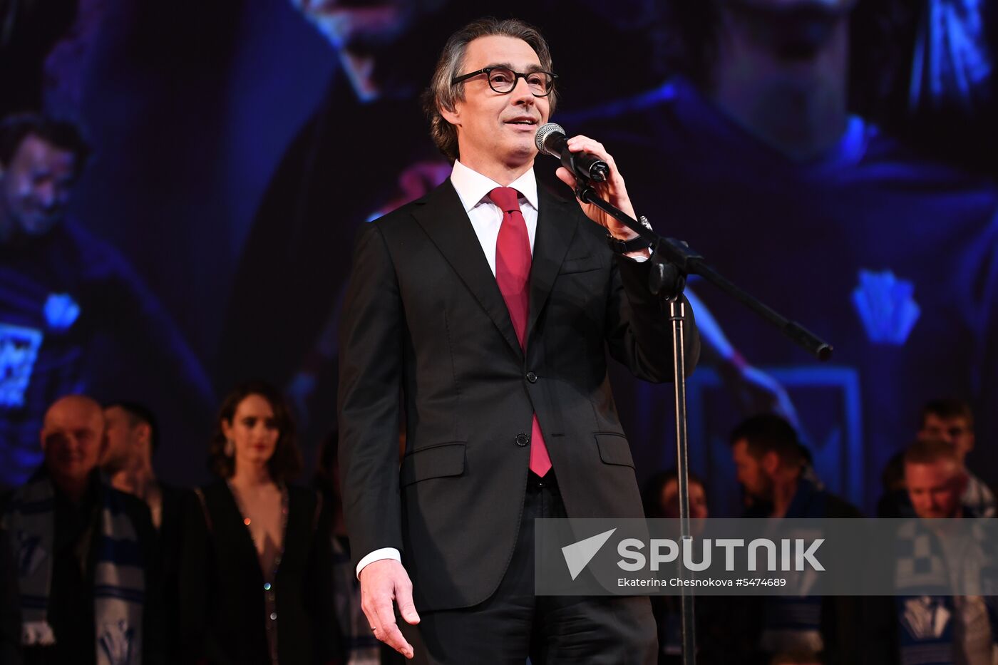 Coach movie debuts in Moscow