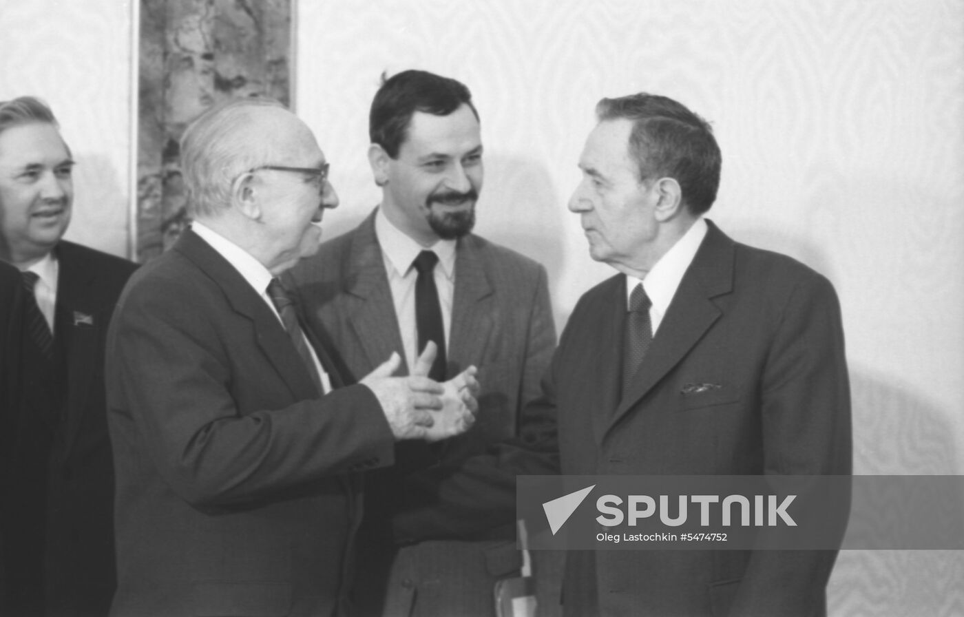 Delegation of GDR People's Chamber visits USSR