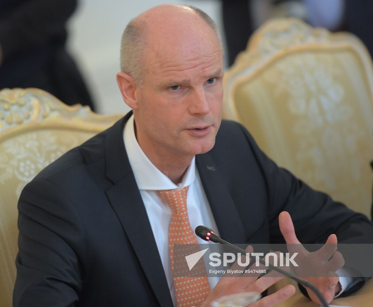 Foreign Minister Sergei  Lavrov meets with Dutch counterpart, Stef Blok