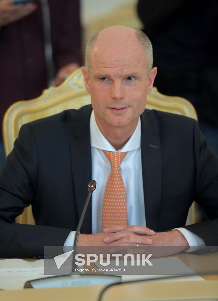 Foreign Minister Sergei  Lavrov meets with Dutch counterpart, Stef Blok