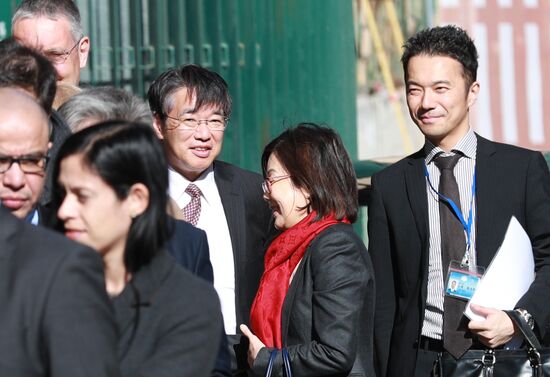 Foreign diplomats arrive at UK Embassy