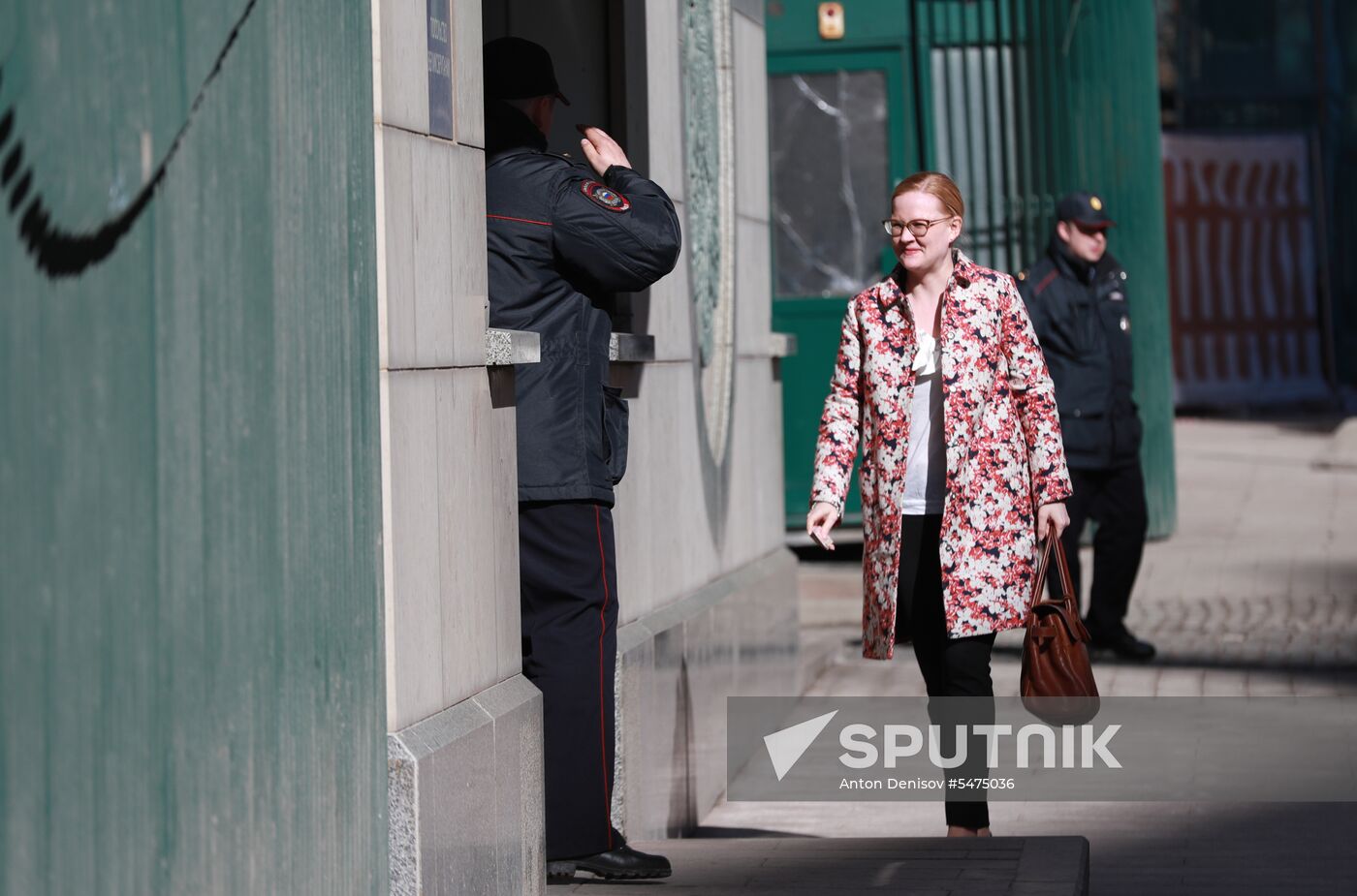 Foreign diplomats arrive at UK Embassy