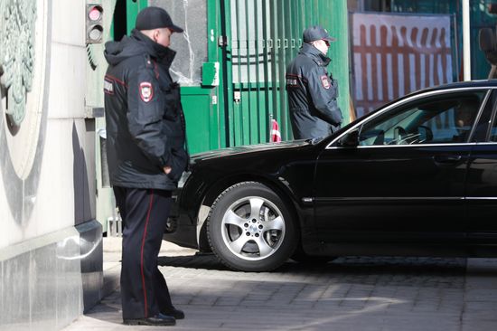 Foreign diplomats arrive at UK Embassy