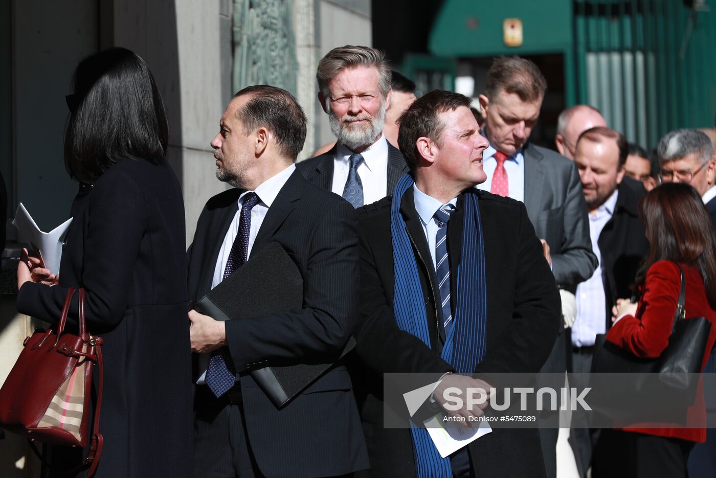 Foreign diplomats arrive at UK Embassy