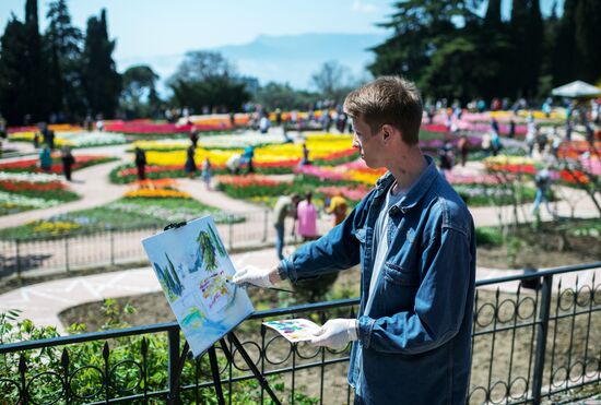 Tulip Parade at Nikitsky Botanical Garden