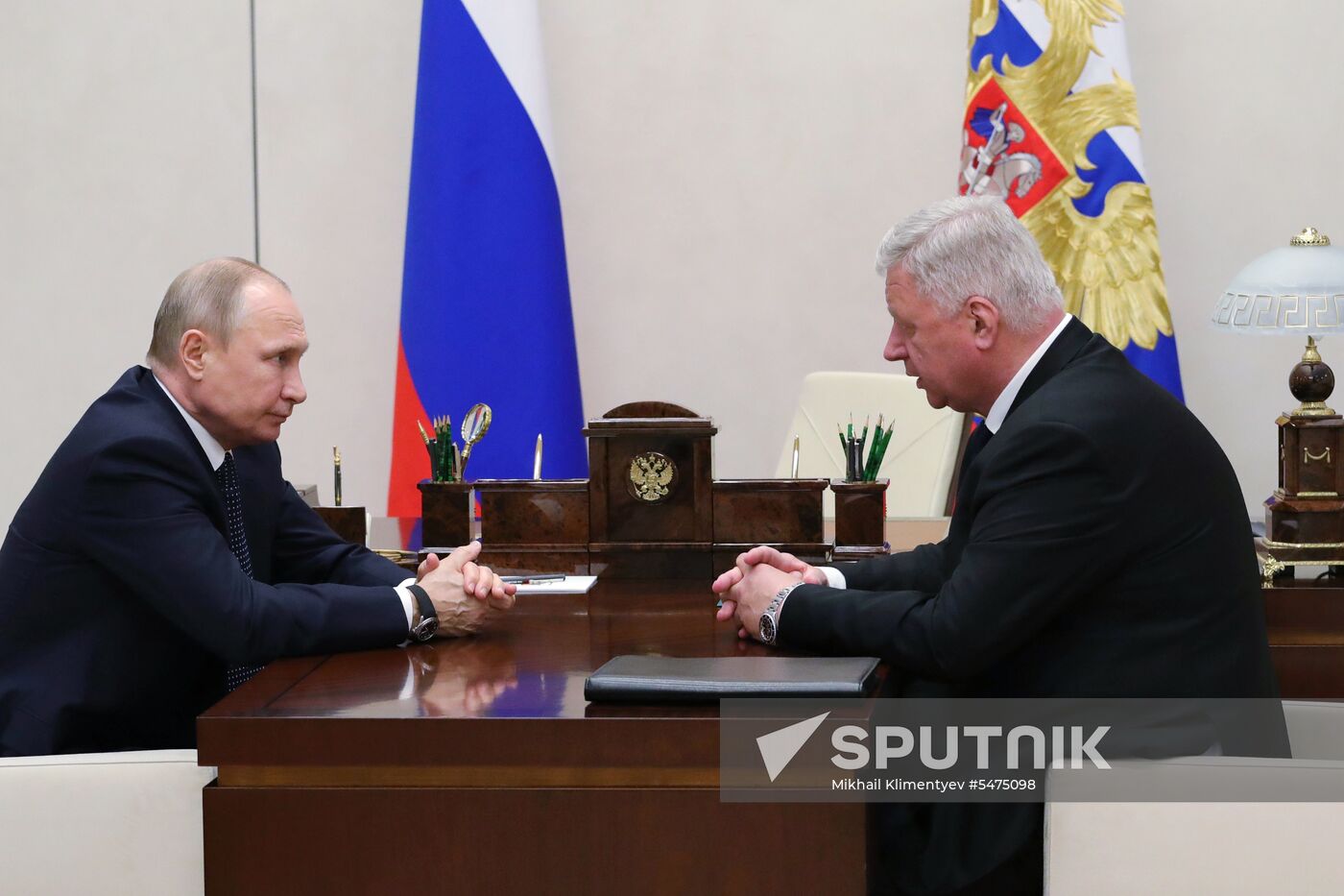 President Putin meets with FNRP head Shmakov