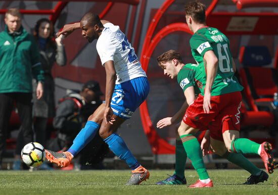 Football. Russian Football Premier League. Dynamo vs. Lokomotiv