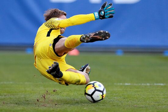 Football. Russian Football Premier League. Dynamo vs. Lokomotiv